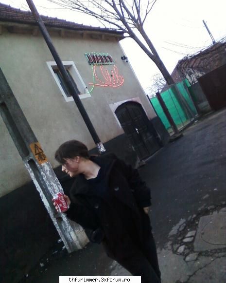 :rotfl:  :rotfl: .

poza aia e poza uite.

the place we call home :rotfl:  :rotfl:  stupid coke.